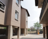 548 25th, Pretoria, 2 Bedrooms Bedrooms, ,2 BathroomsBathrooms,Apartment,For Sale,25th,1003